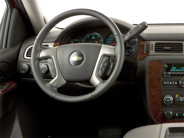 2013 Chevrolet Avalanche LS photo 4