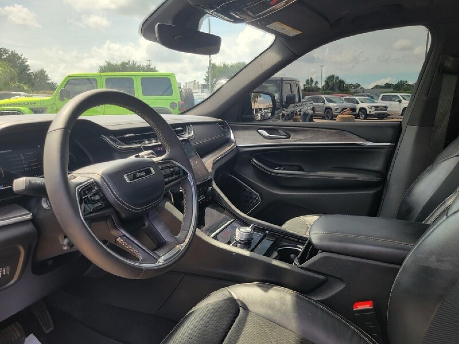 2023 Jeep Grand Cherokee L Overland