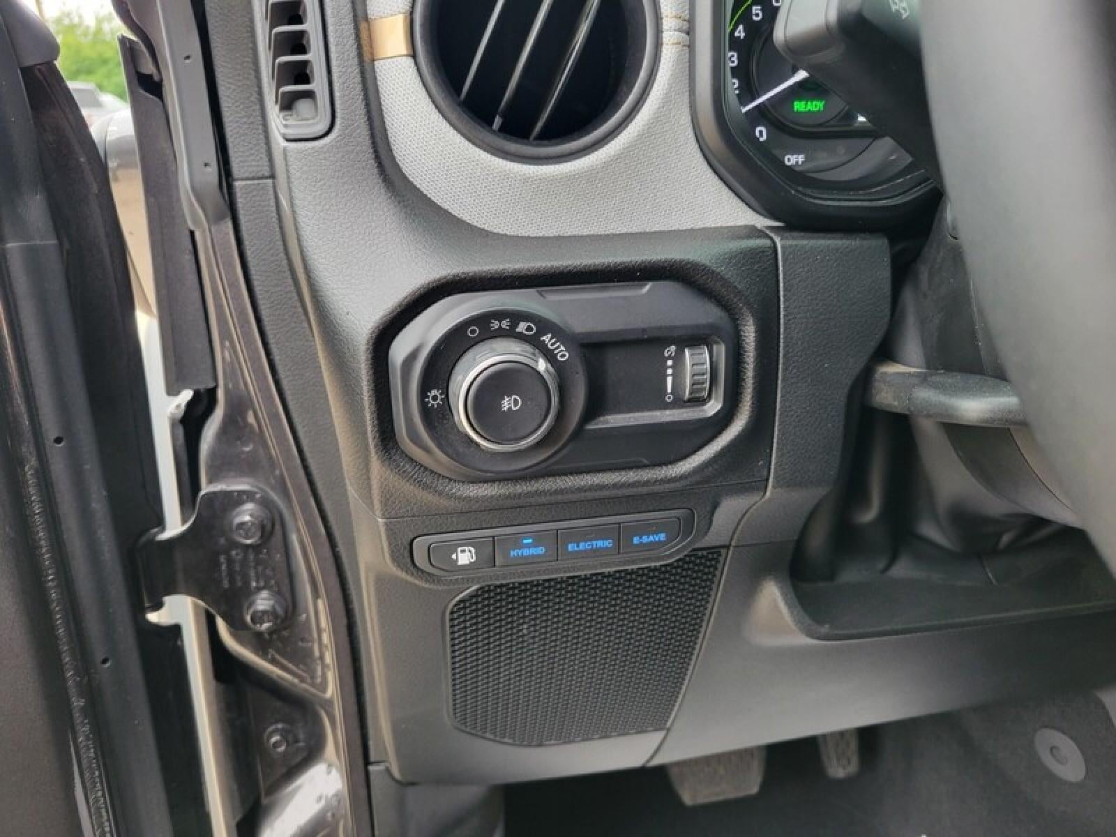 2025 Jeep Wrangler 4xe Willys