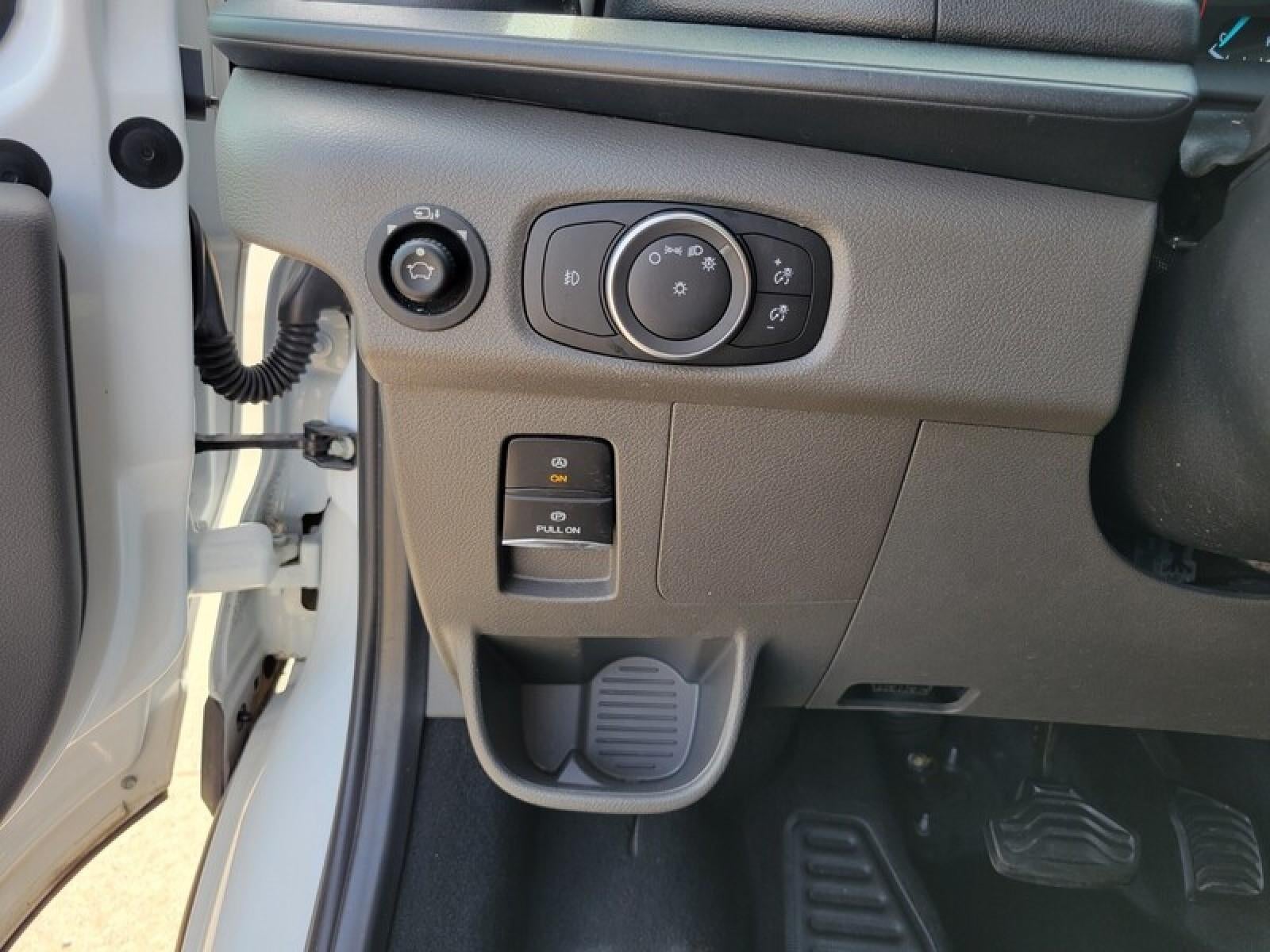 2023 Ford Transit Passenger Wagon XL