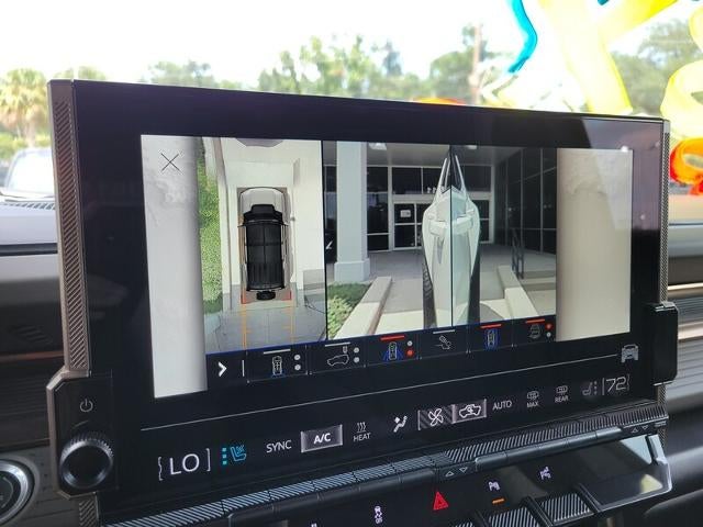 2025 GMC HUMMER EV SUV 3X