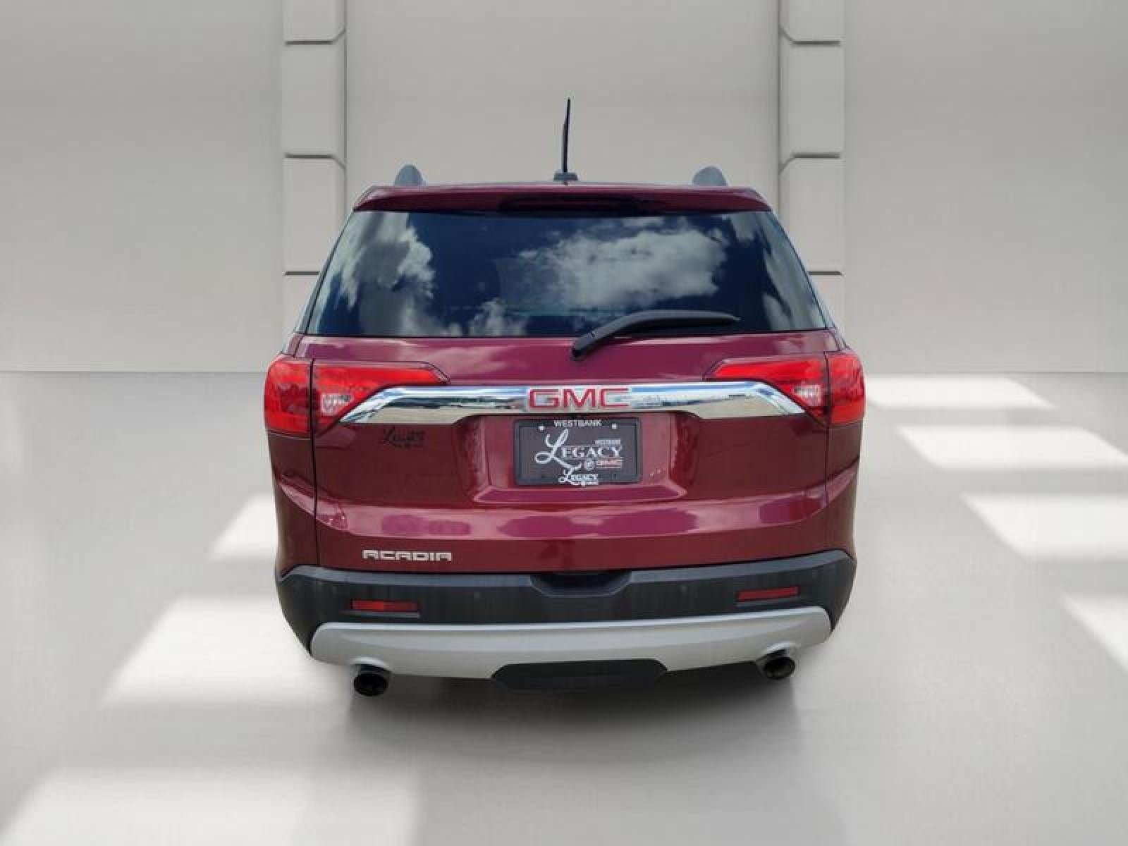 2017 GMC Acadia SLT