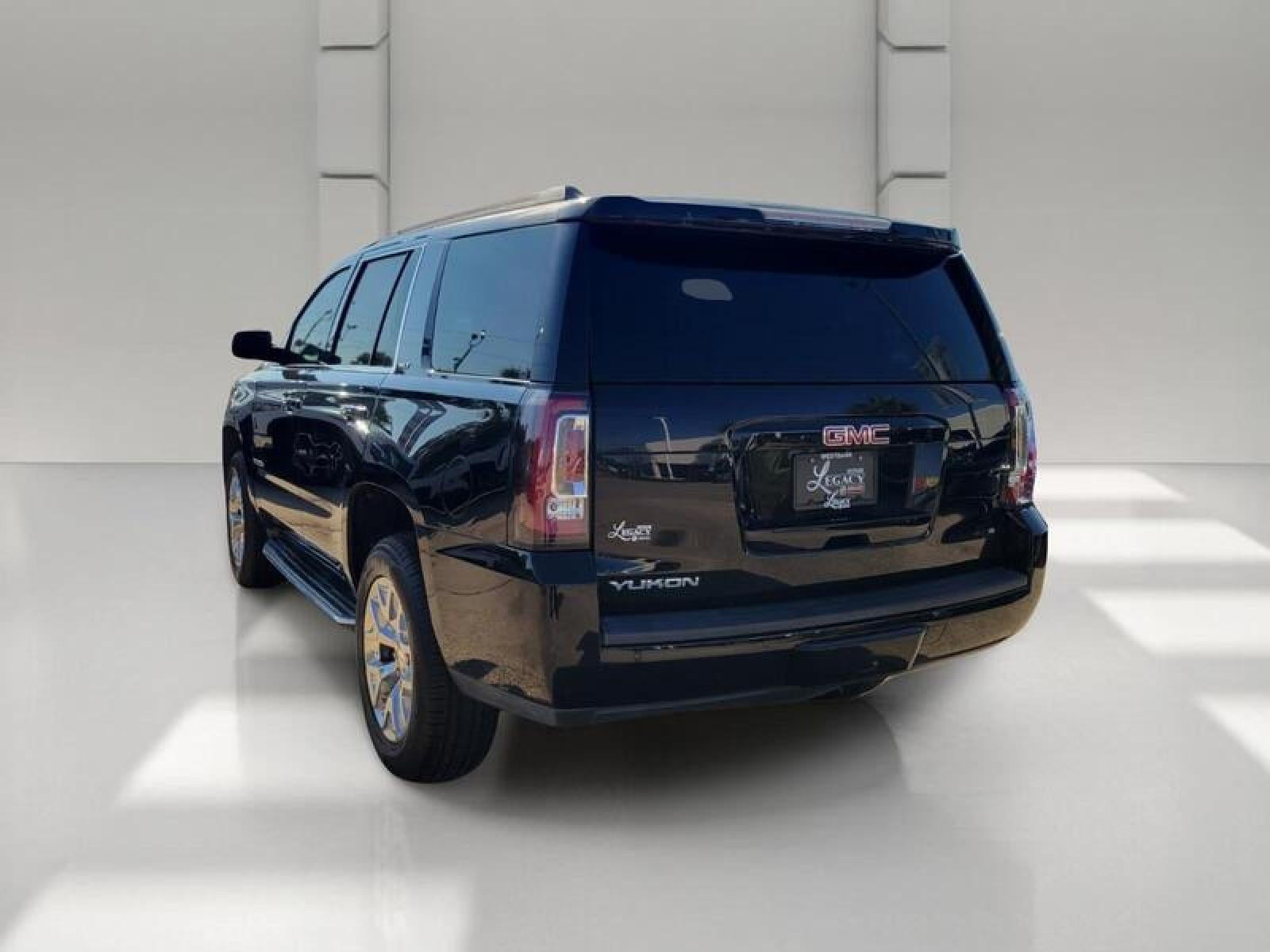 2017 GMC Yukon SLT