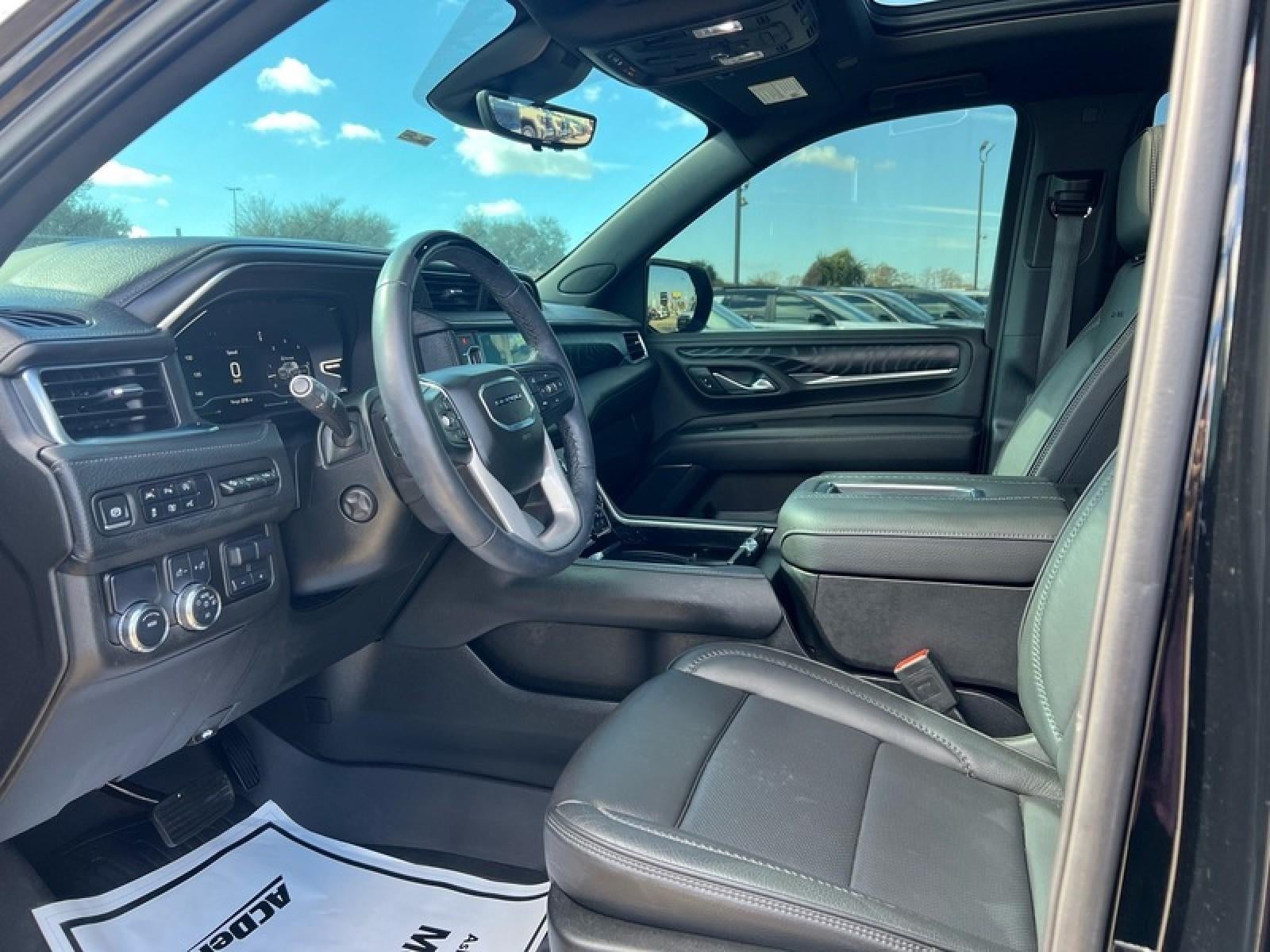 2024 GMC Yukon Denali