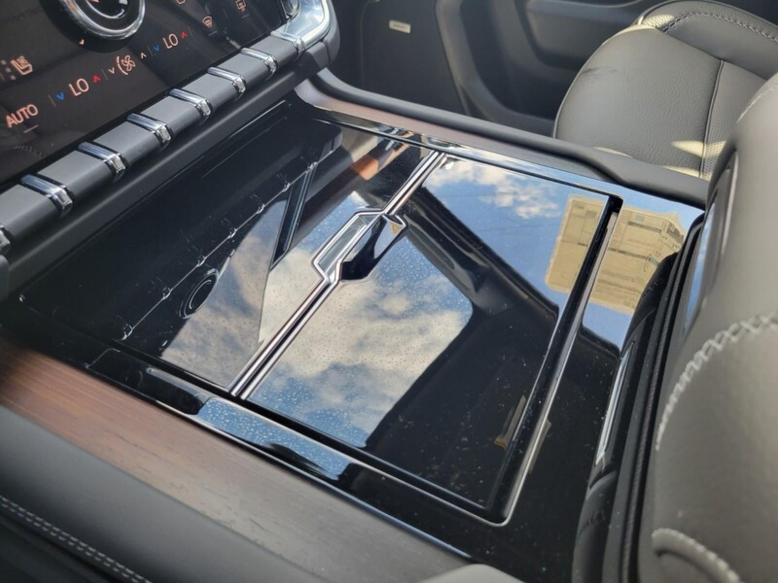 2027 GMC Yukon Denali