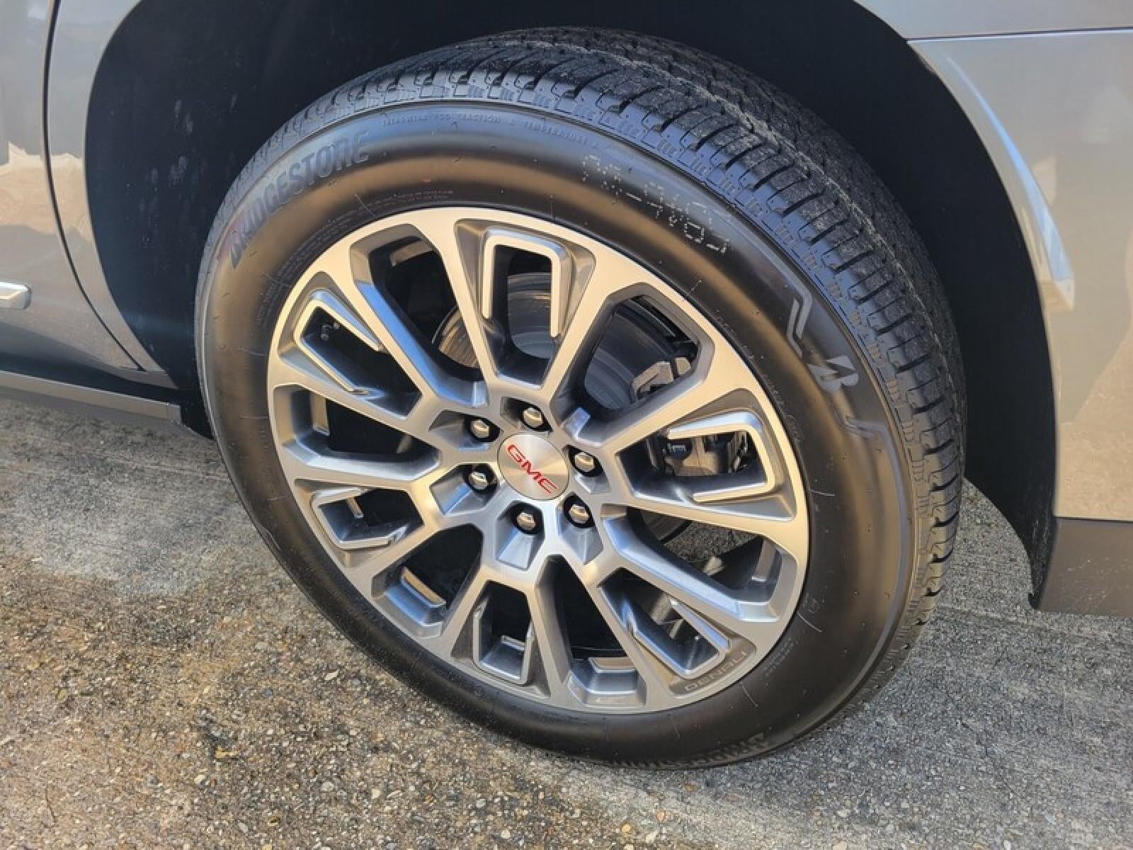 2027 GMC Yukon Denali