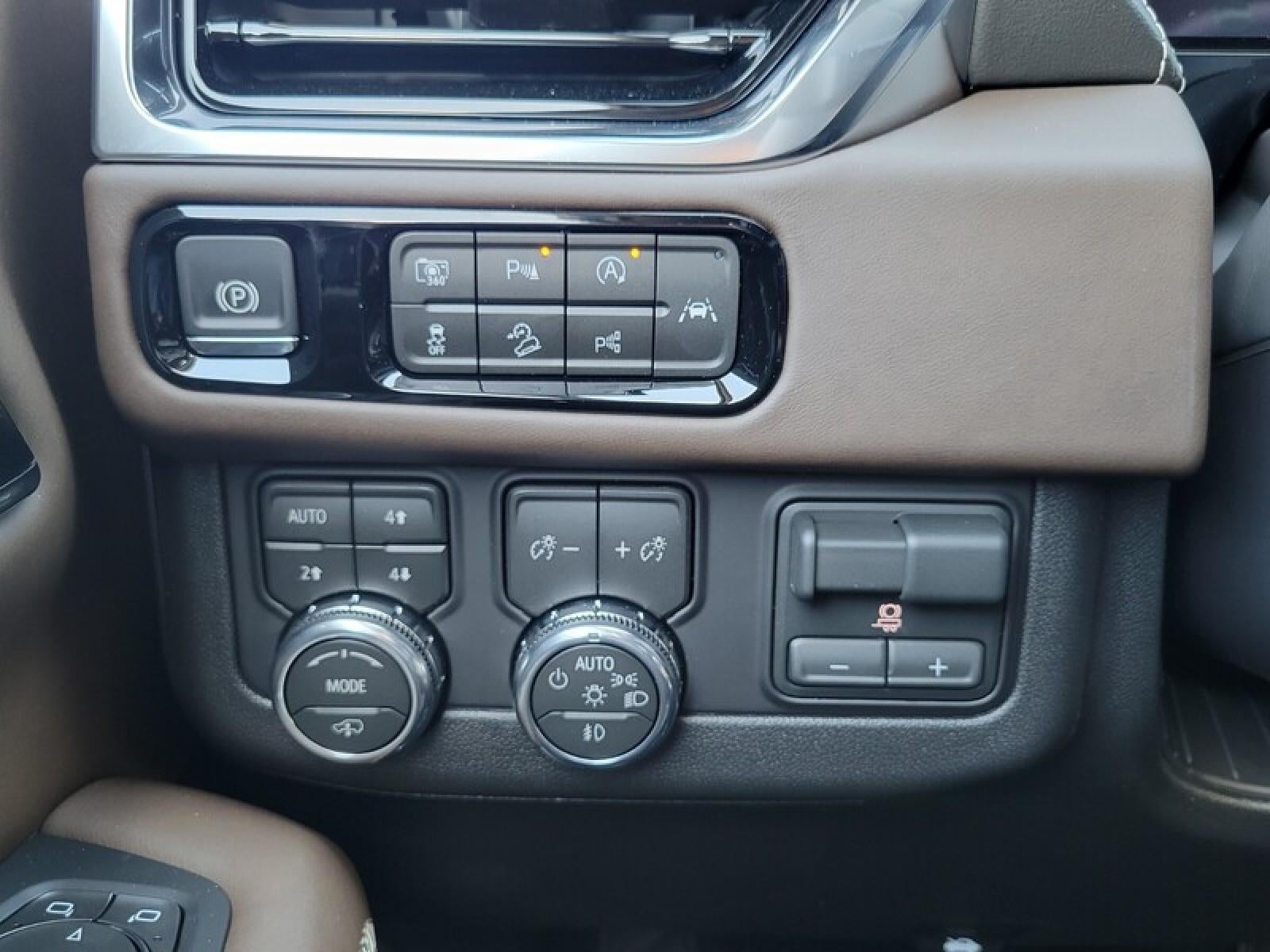 2027 GMC Yukon Denali Ultimate