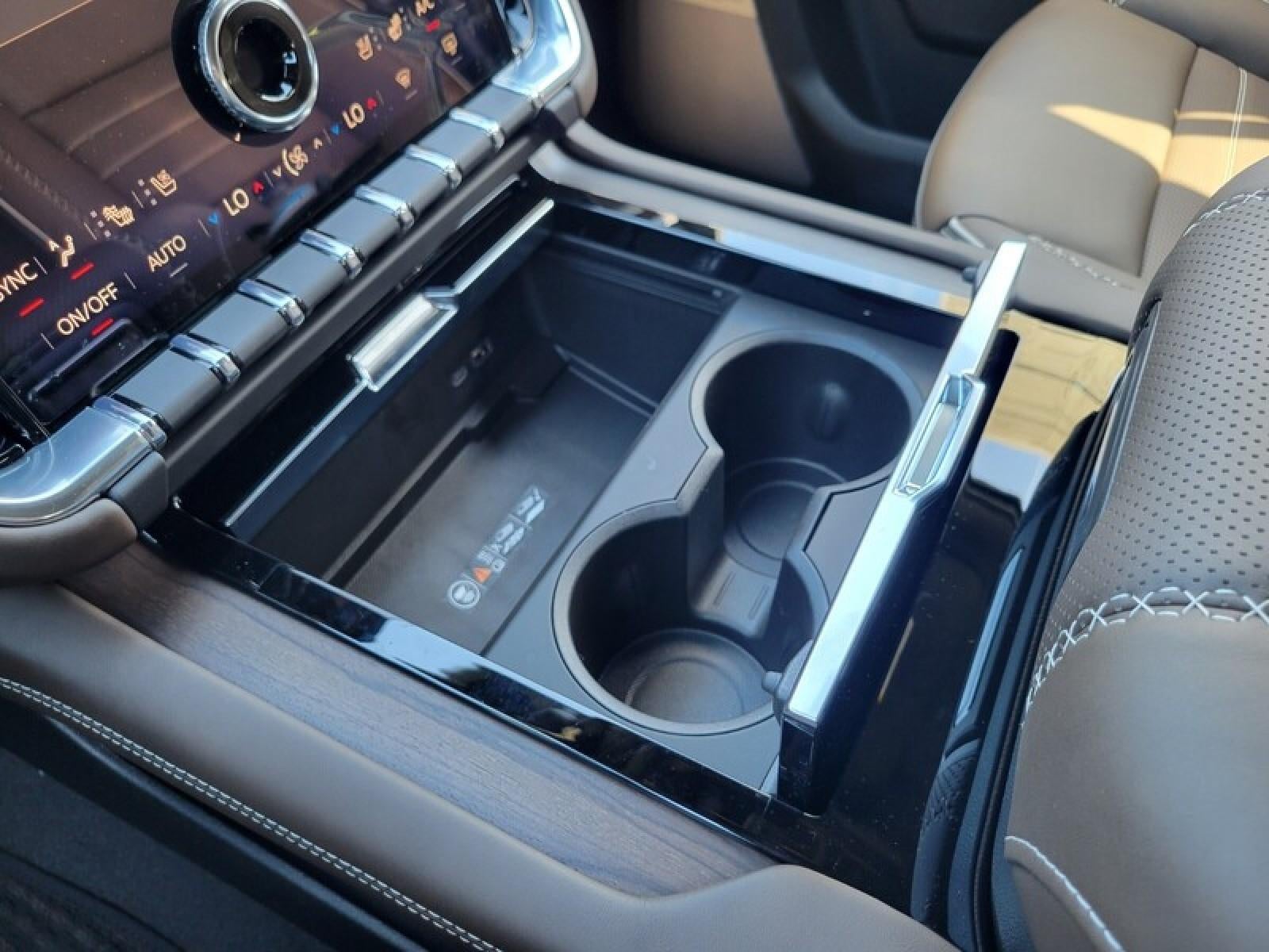 2027 GMC Yukon Denali Ultimate