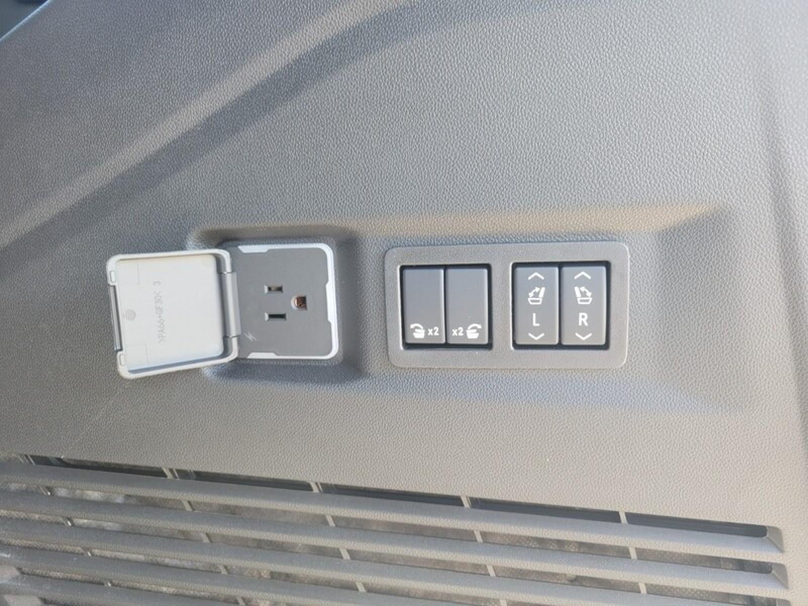 2027 GMC Yukon Denali Ultimate
