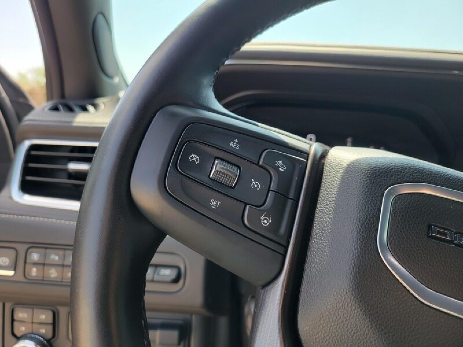 2024 GMC Yukon XL Denali Ultimate