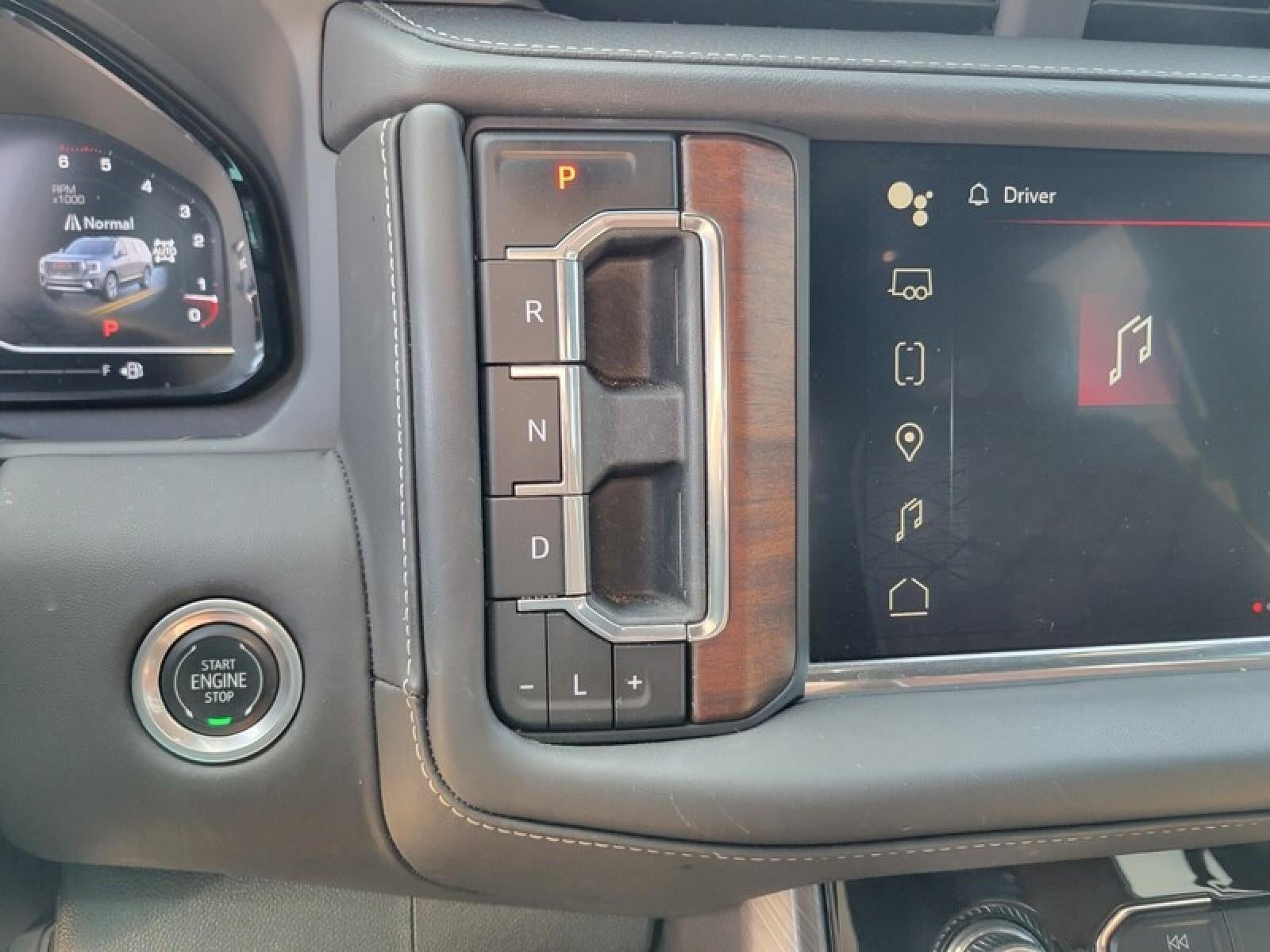 2024 GMC Yukon XL Denali Ultimate