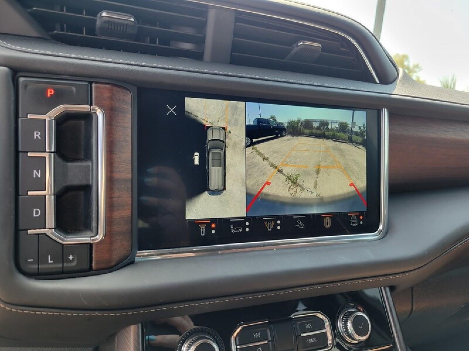 2024 GMC Yukon XL Denali Ultimate