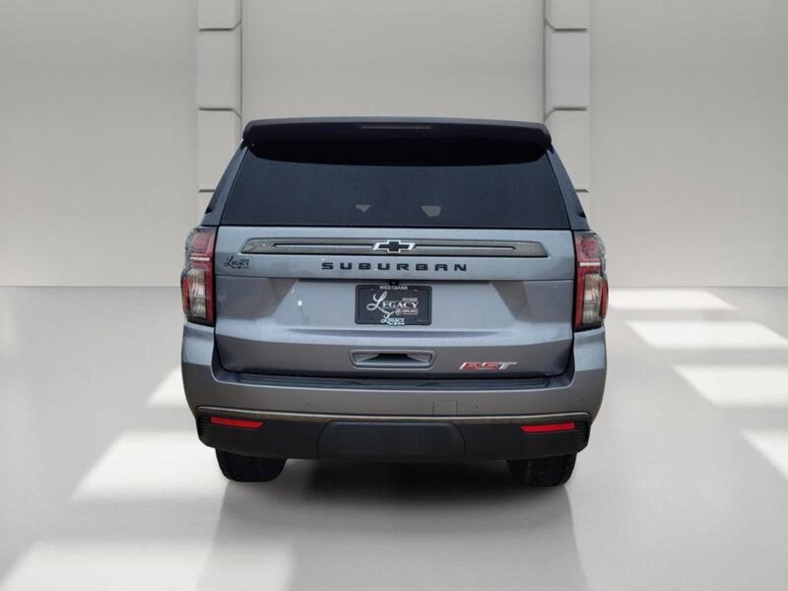 2022 Chevrolet Suburban RST