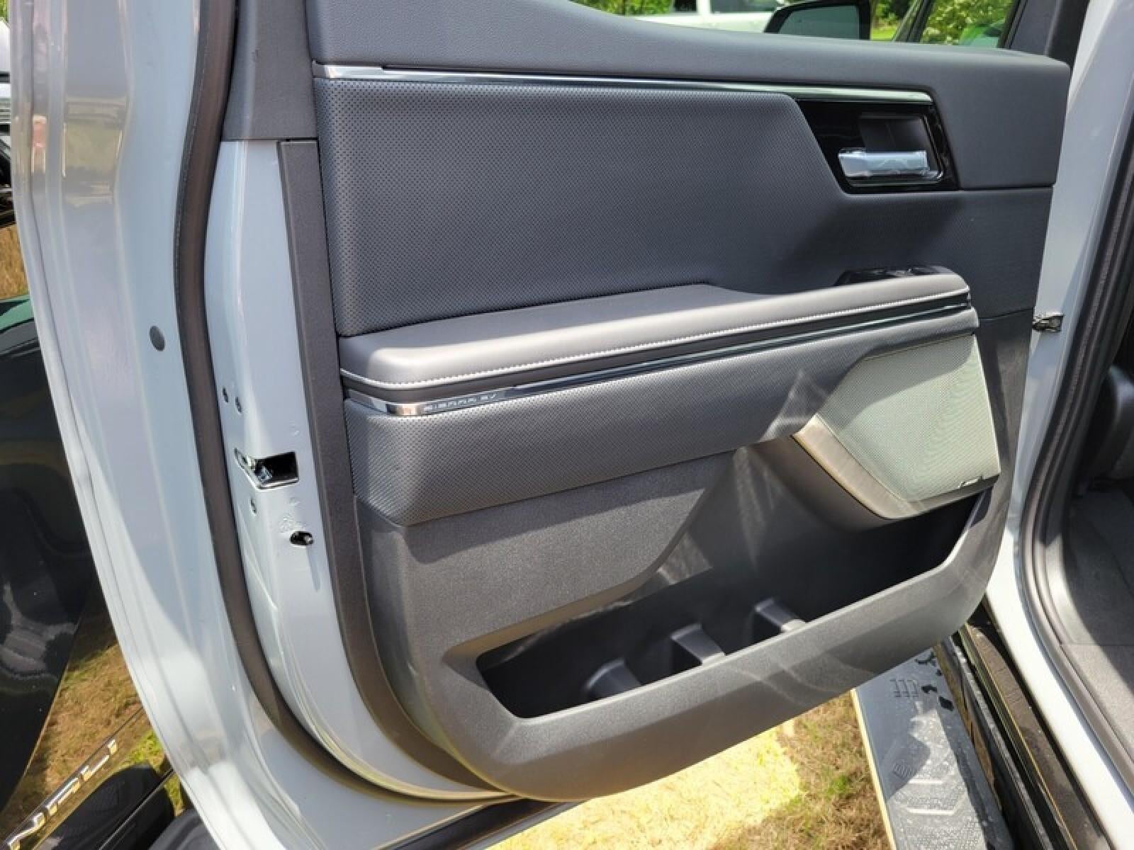 2025 GMC Sierra EV Extended Range Denali