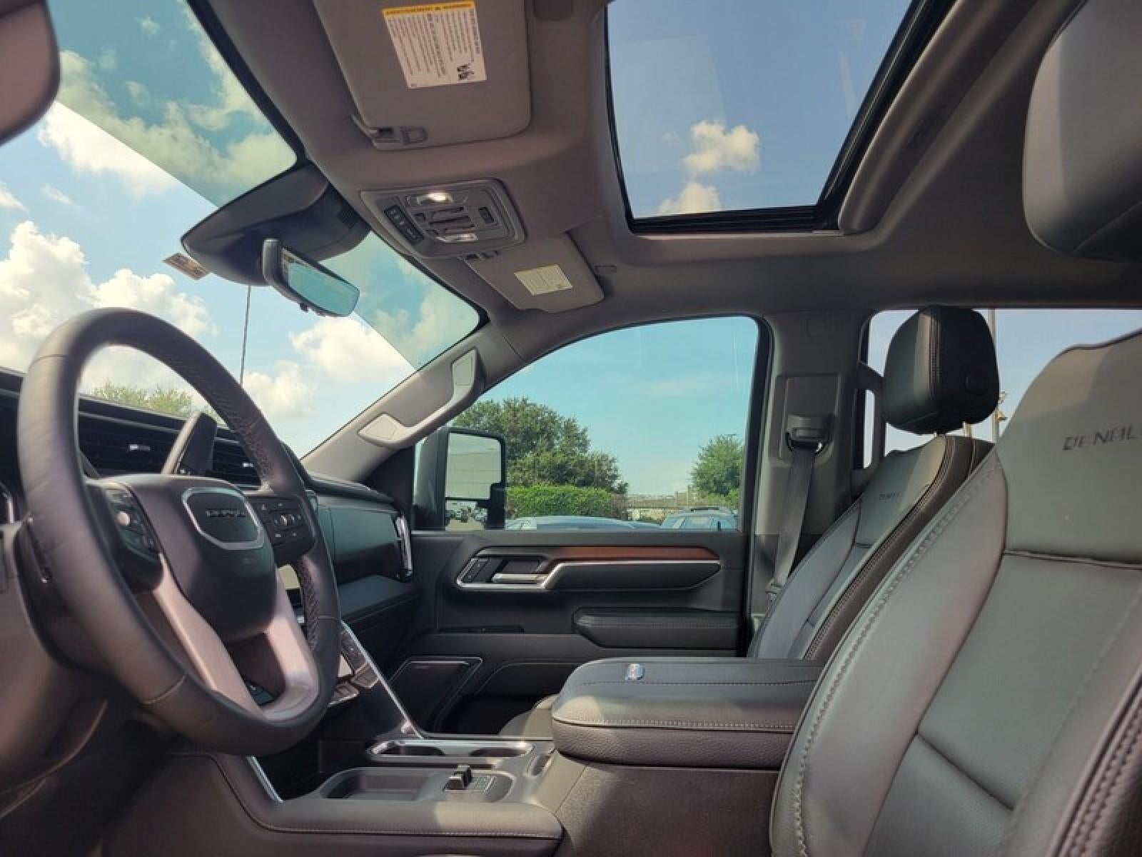 2024 GMC Sierra 2500 HD Denali