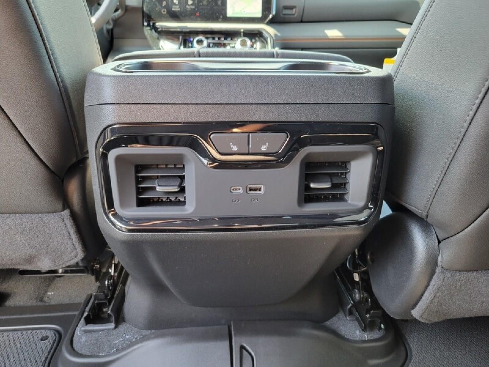 2026 GMC Sierra 2500HD AT4 - Photo 29