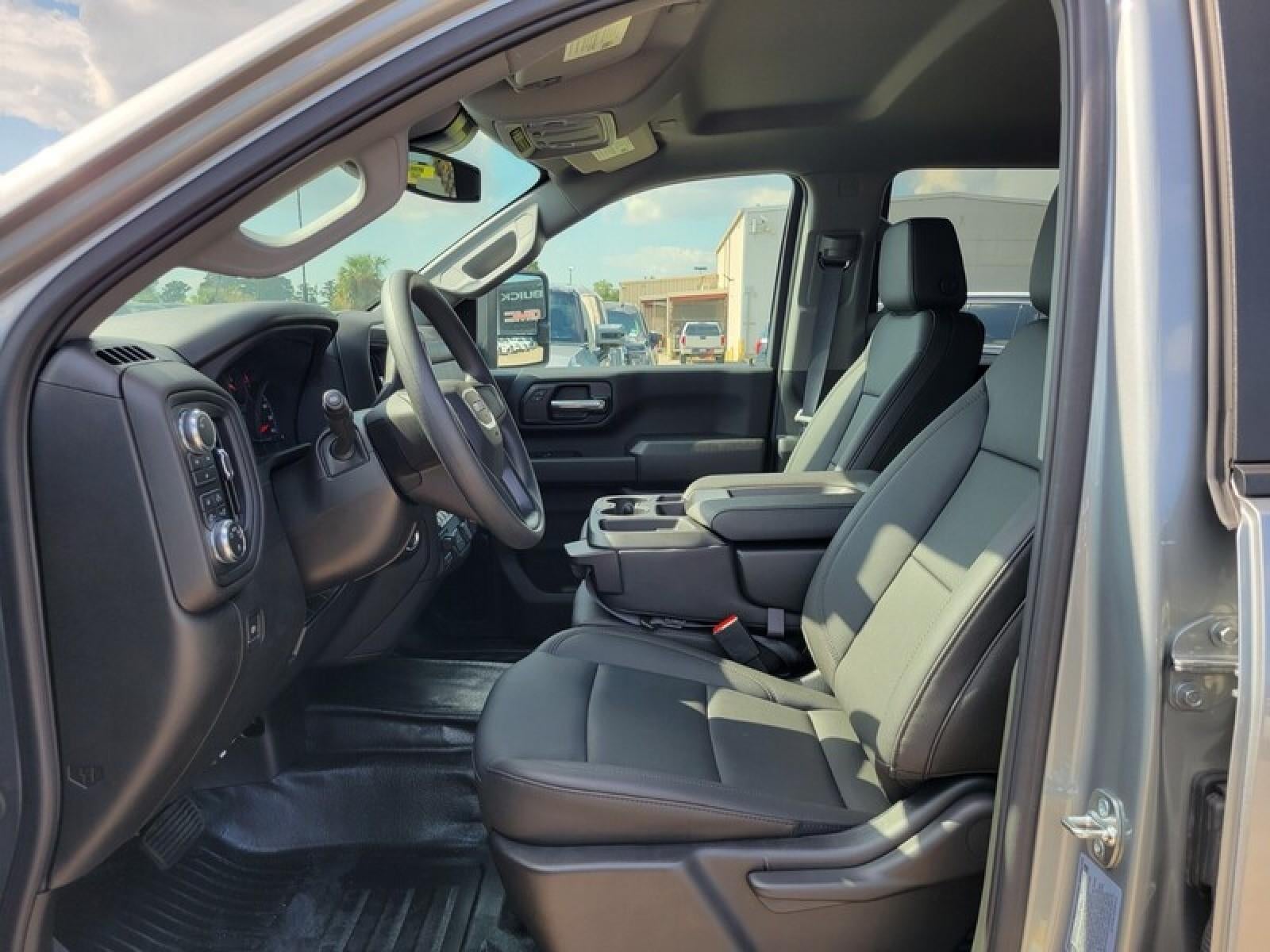 2025 GMC Sierra 3500 HD Pro