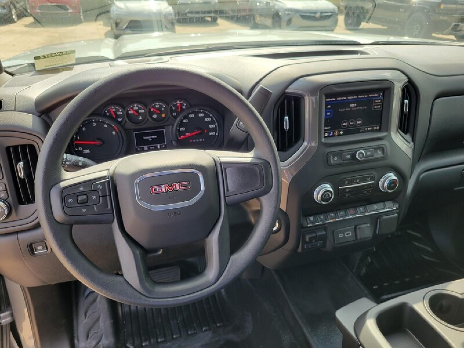 2025 GMC Sierra 3500 HD Pro
