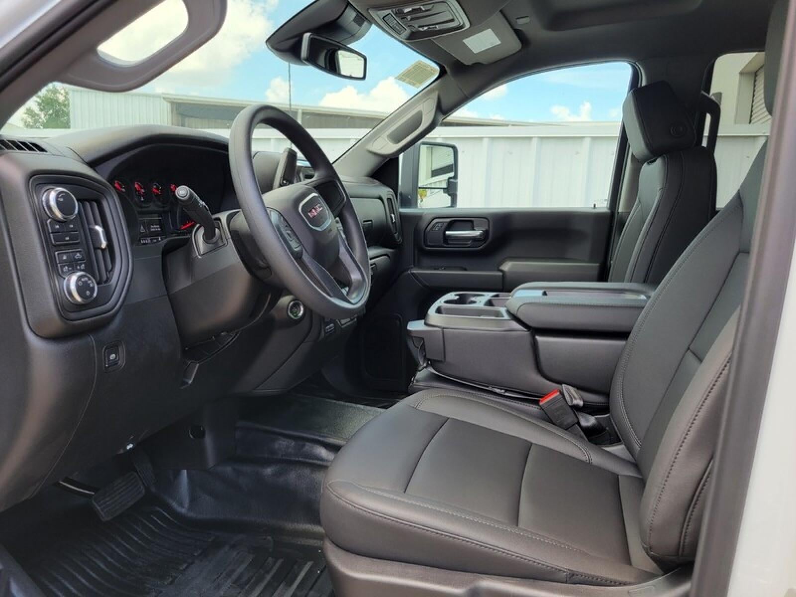 2025 GMC Sierra 3500 HD Pro