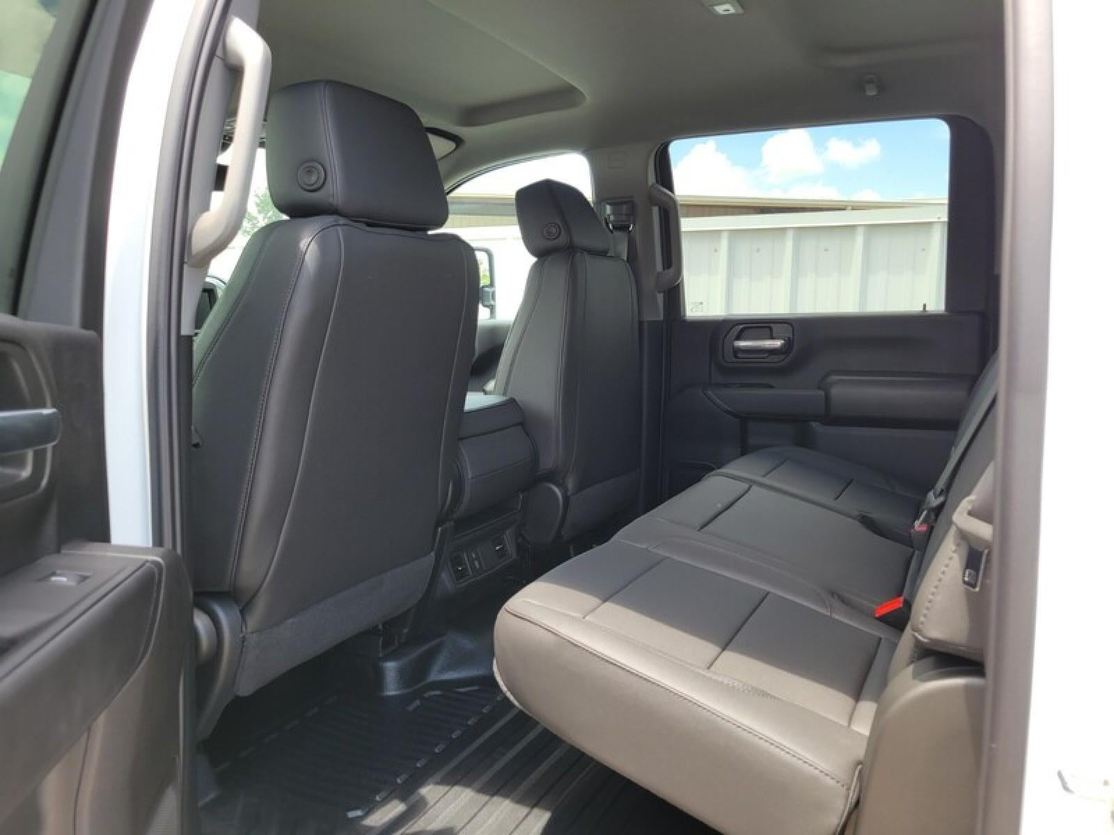 2025 GMC Sierra 3500 HD Pro