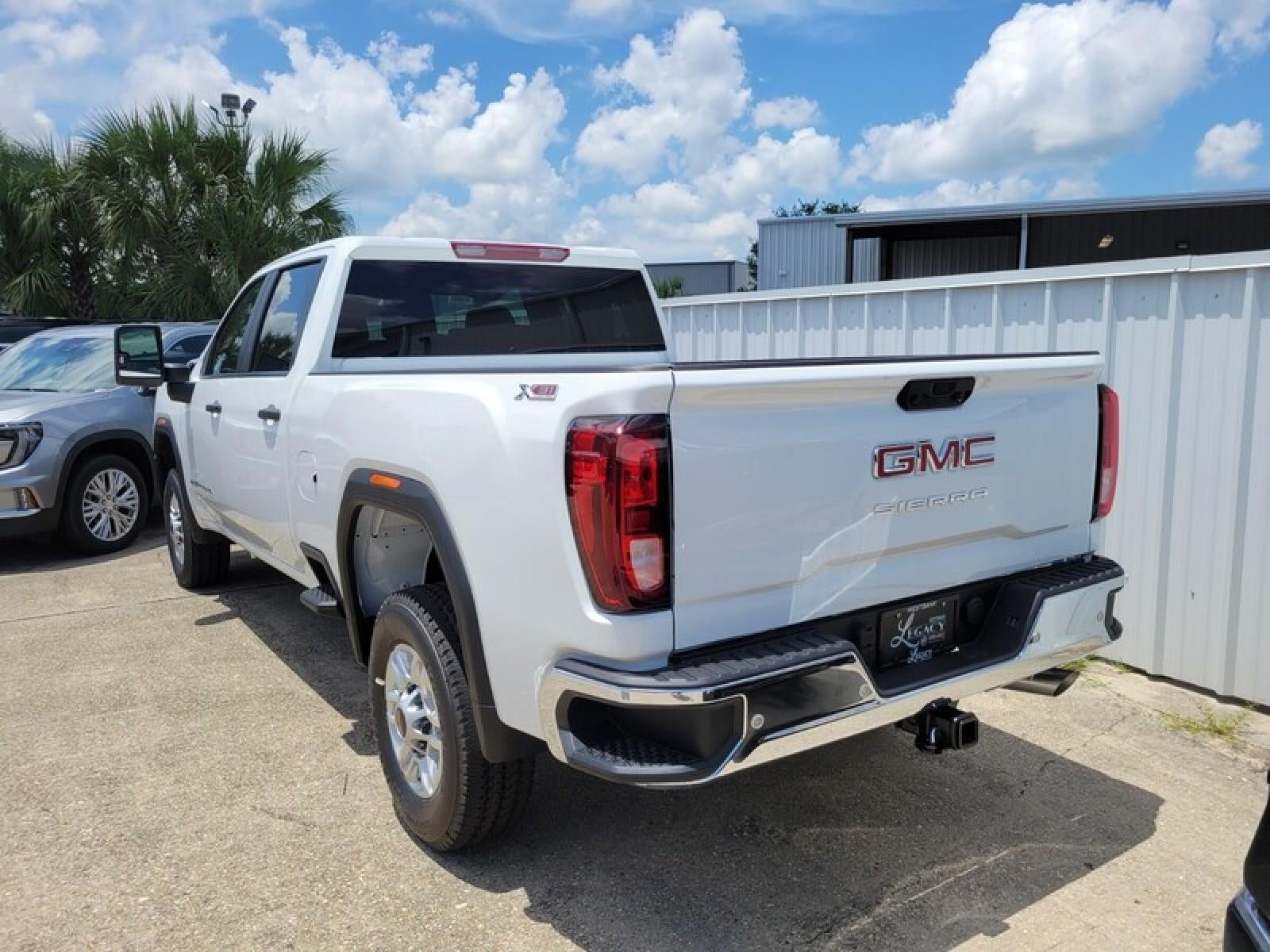 2025 GMC Sierra 3500 HD Pro