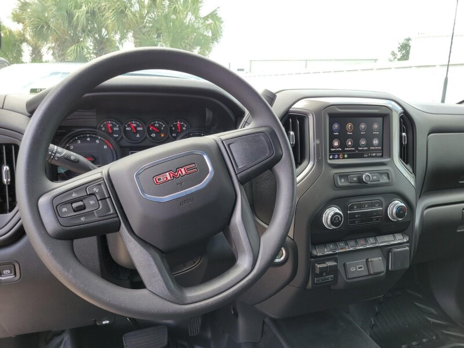 2025 GMC Sierra 3500 HD Pro