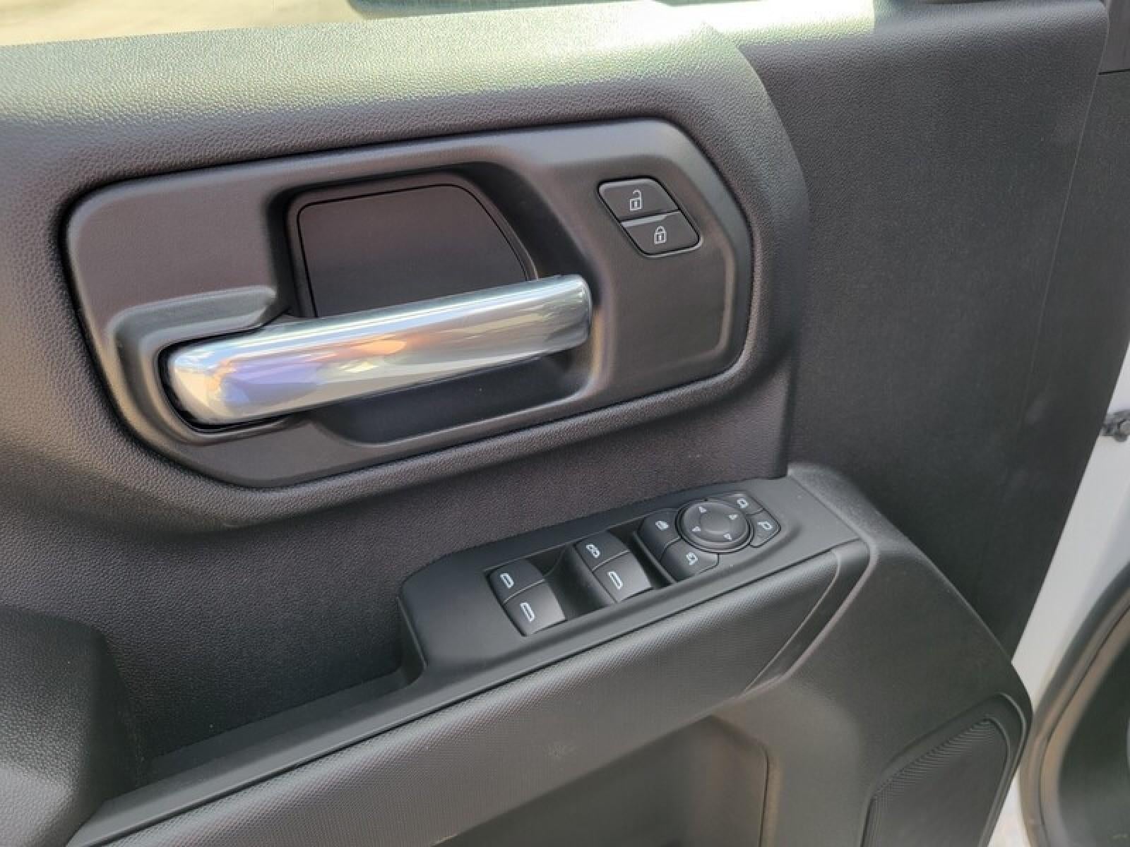 2025 GMC Sierra 3500 HD Pro