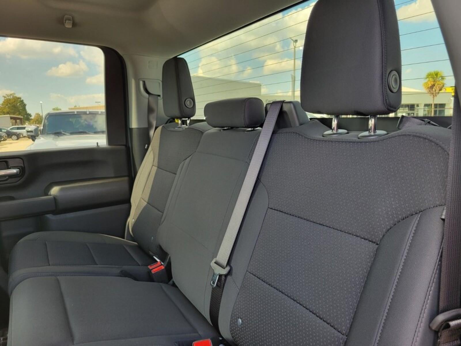 2025 GMC Sierra 3500 HD Pro