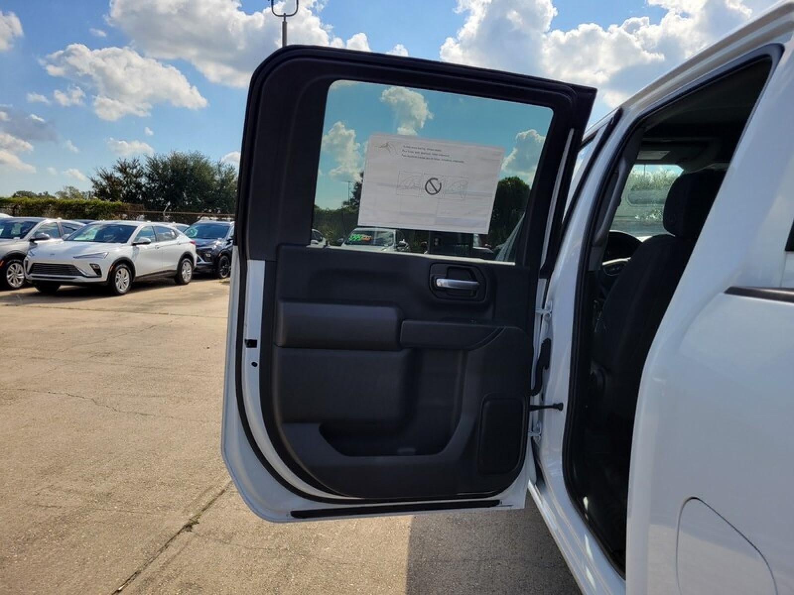 2025 GMC Sierra 3500 HD Pro