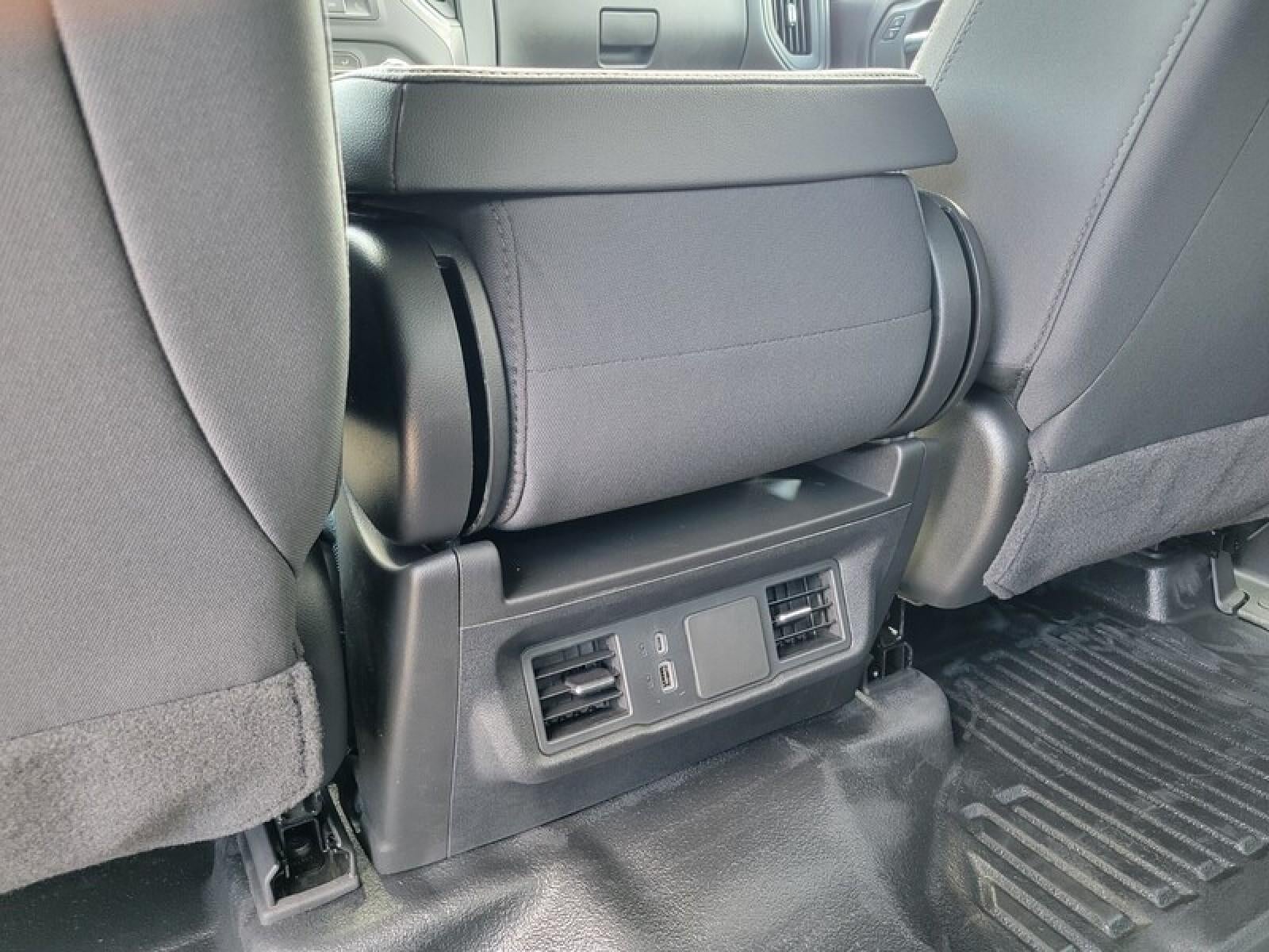 2025 GMC Sierra 3500 HD Pro