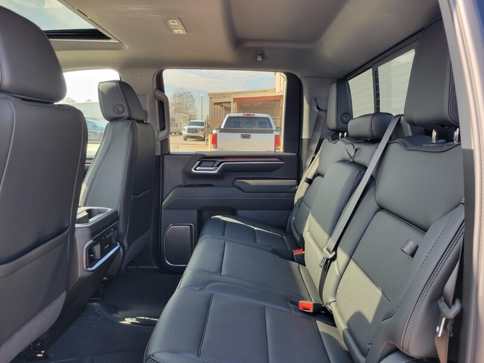 2026 GMC Sierra 3500 HD Denali DRW