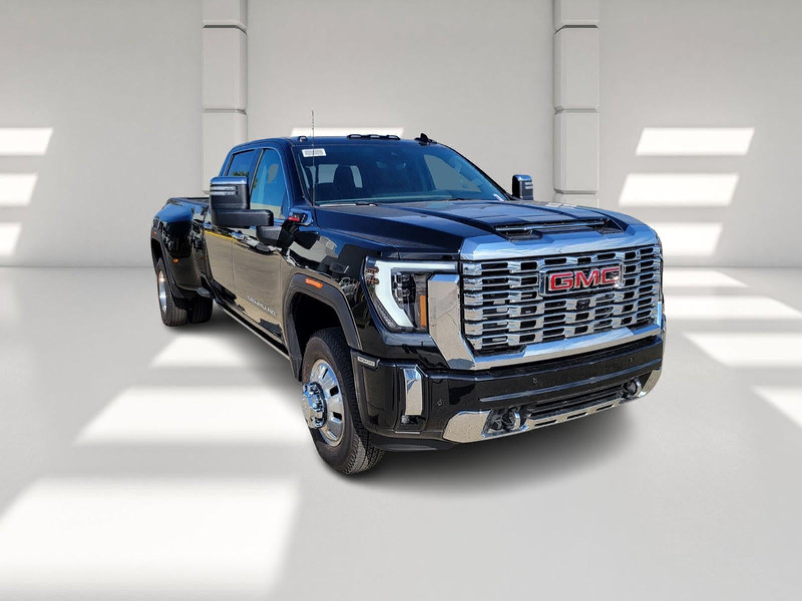2026 GMC Sierra 3500 HD Denali DRW