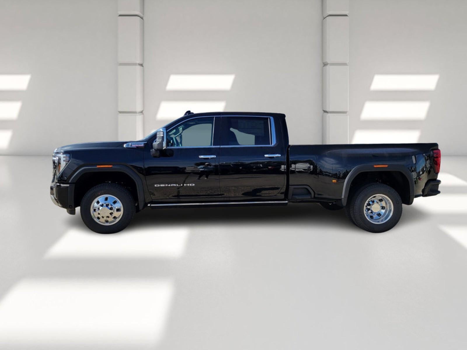 2026 GMC Sierra 3500 HD Denali DRW