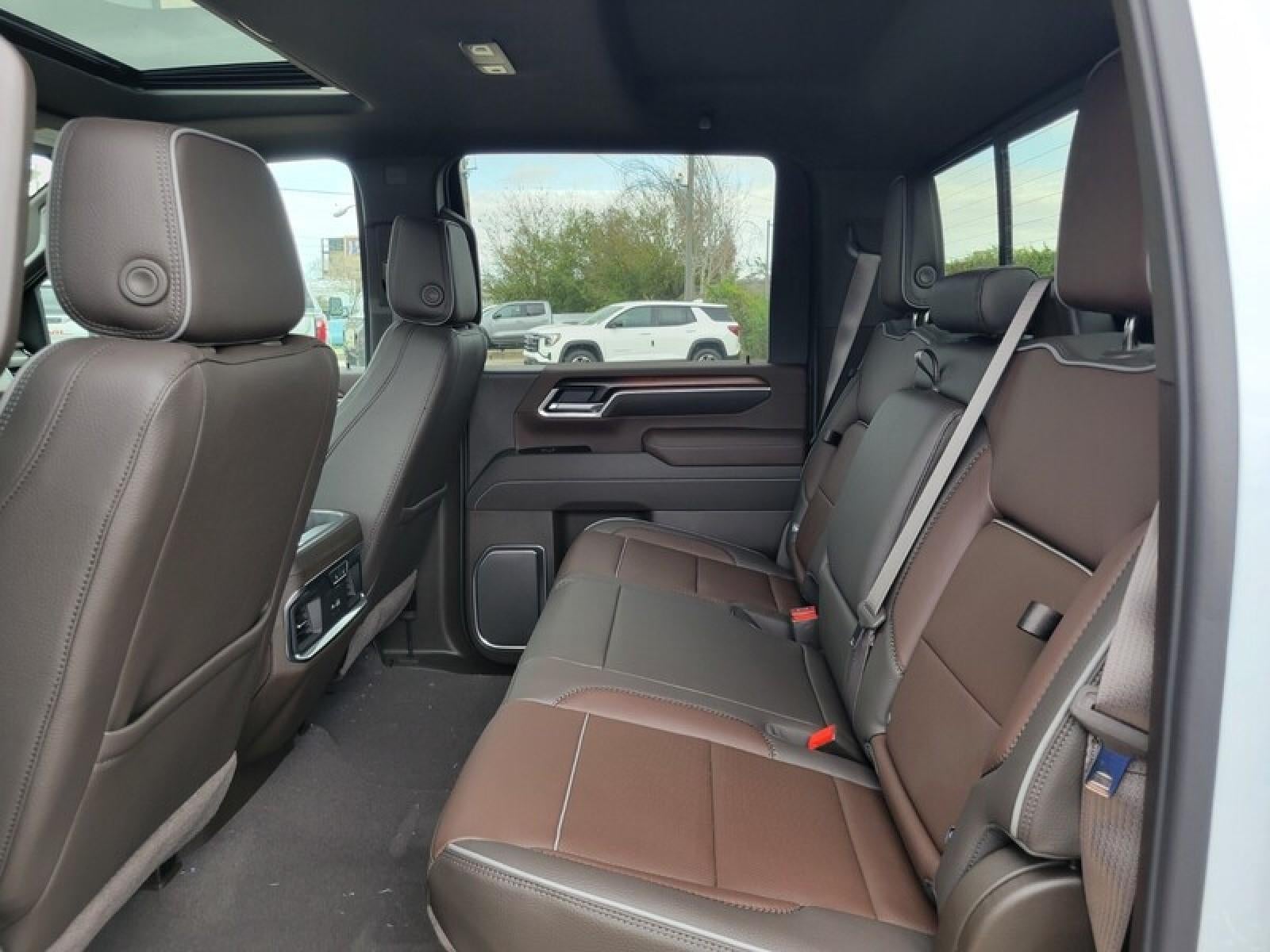 2026 GMC Sierra 3500 HD Denali DRW