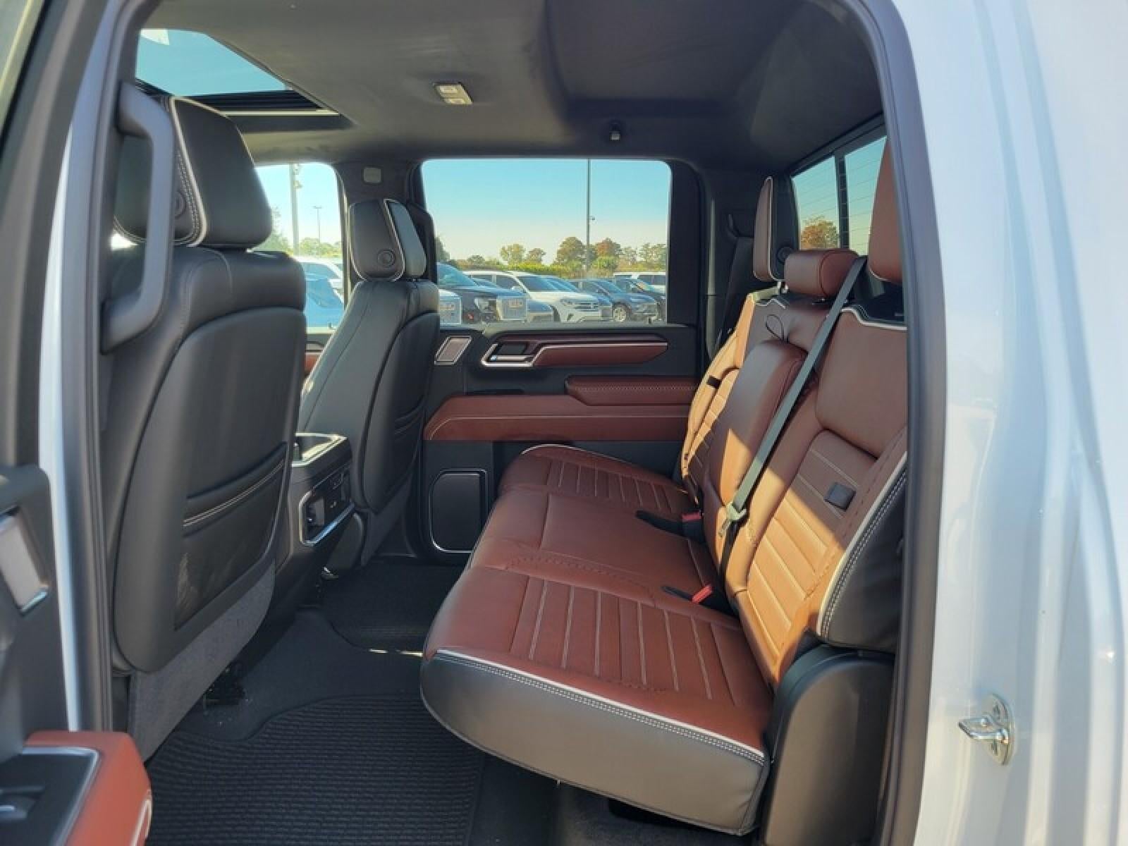 2026 GMC Sierra 3500 HD Denali Ultimate DRW