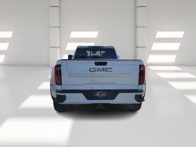 2026 GMC Sierra 3500 HD Denali Ultimate DRW