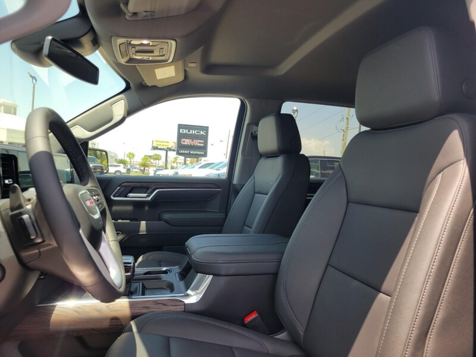 2026 GMC Sierra 1500 SLT - Photo 13