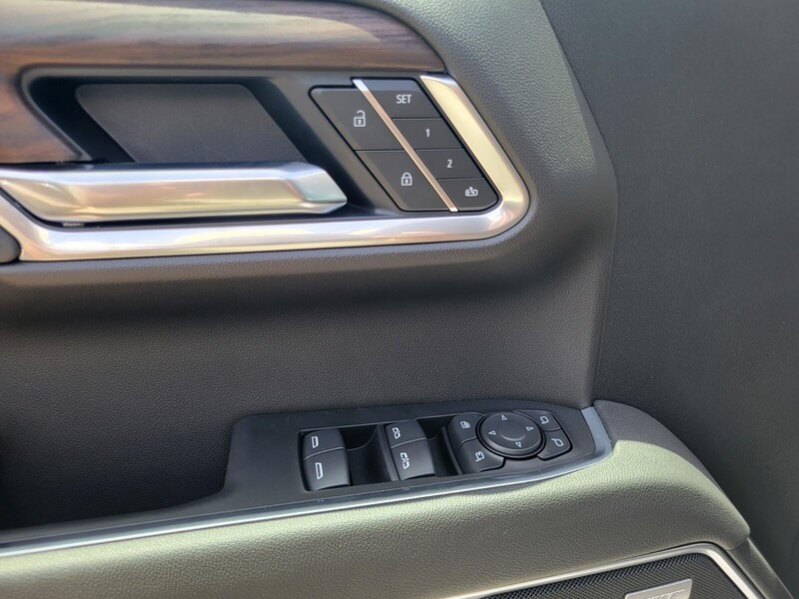 2026 GMC Sierra 1500 SLT - Photo 16