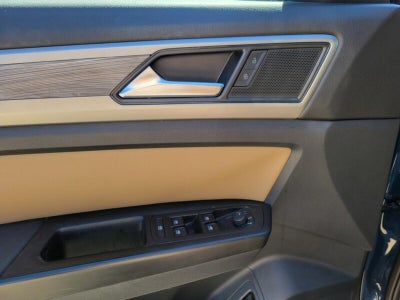 2020 Volkswagen Atlas Cross Sport 2.0T SE
