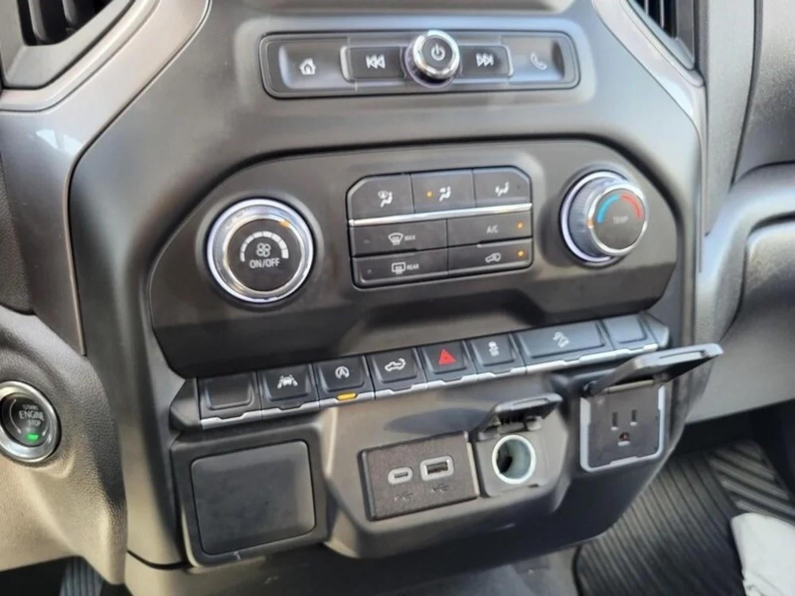 2025 Chevrolet Silverado 1500 Custom Trail Boss
