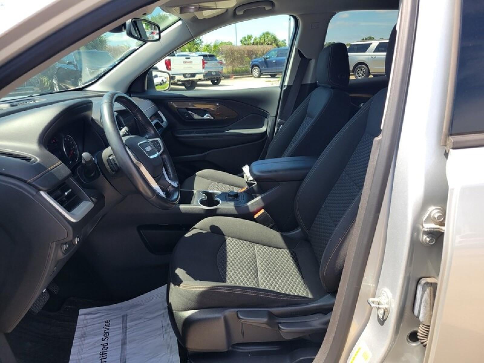 2021 GMC Terrain SLE