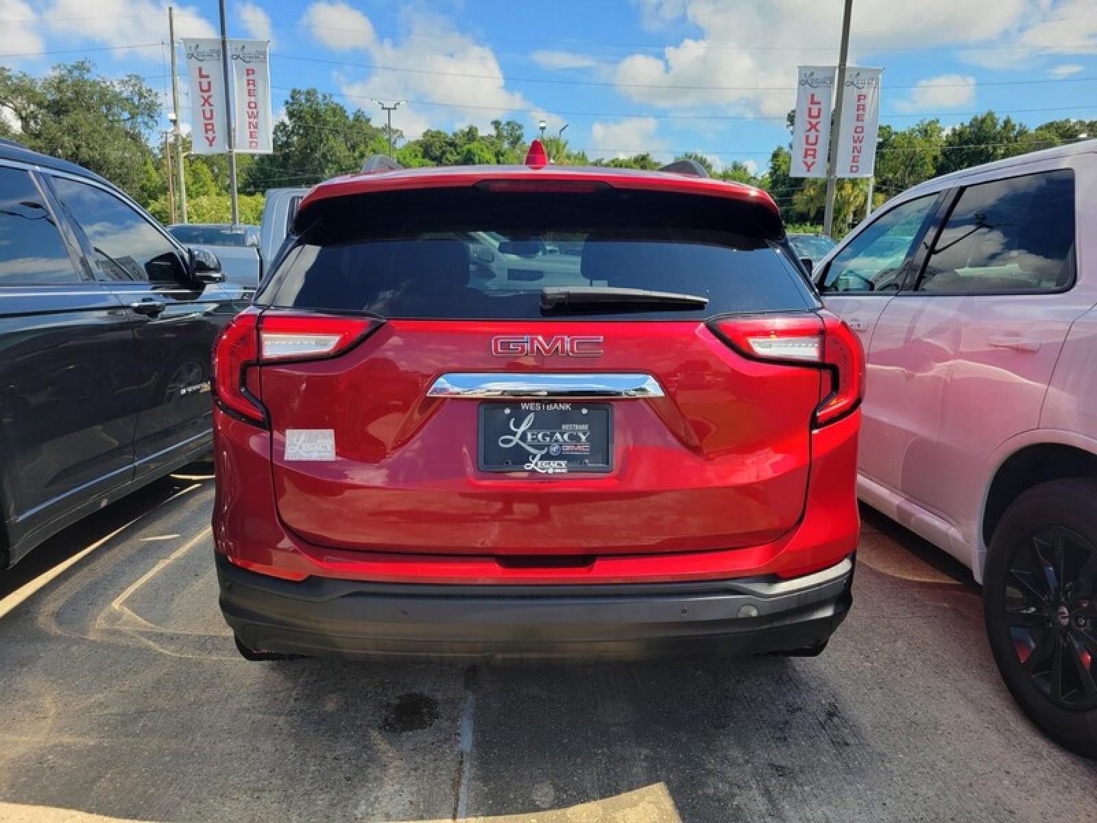 2022 GMC Terrain SLE