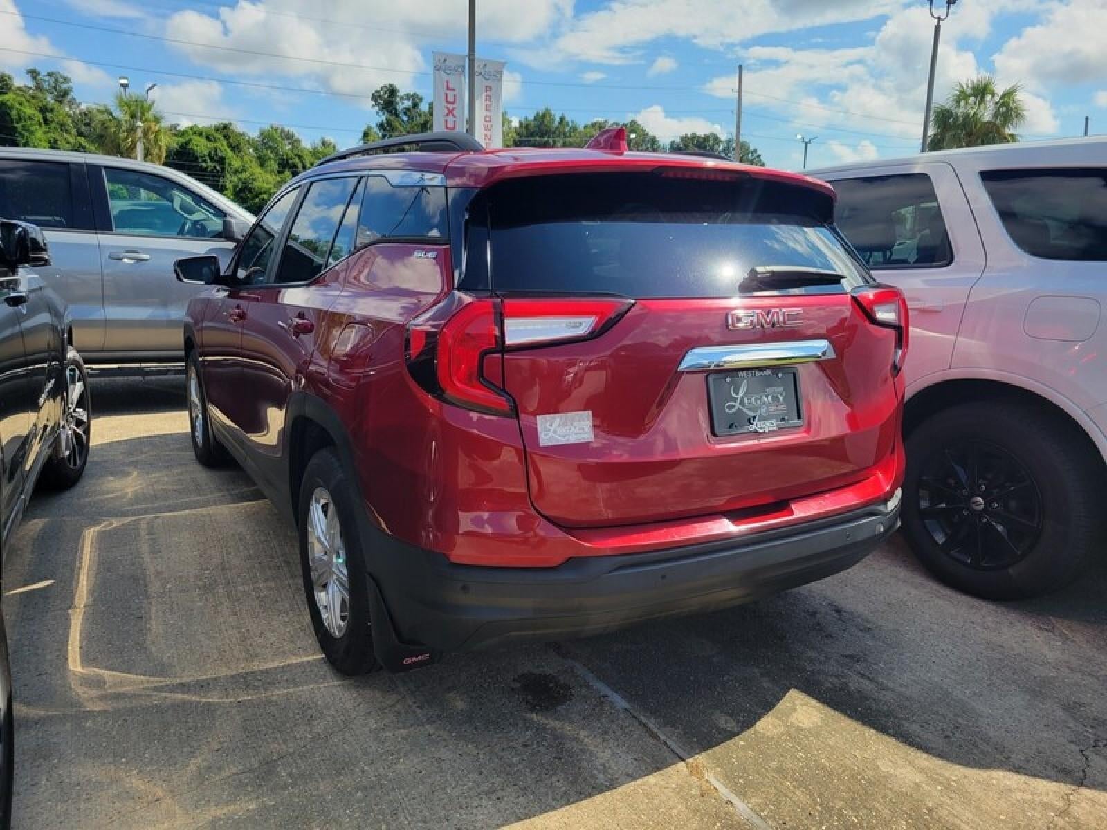 2022 GMC Terrain SLE