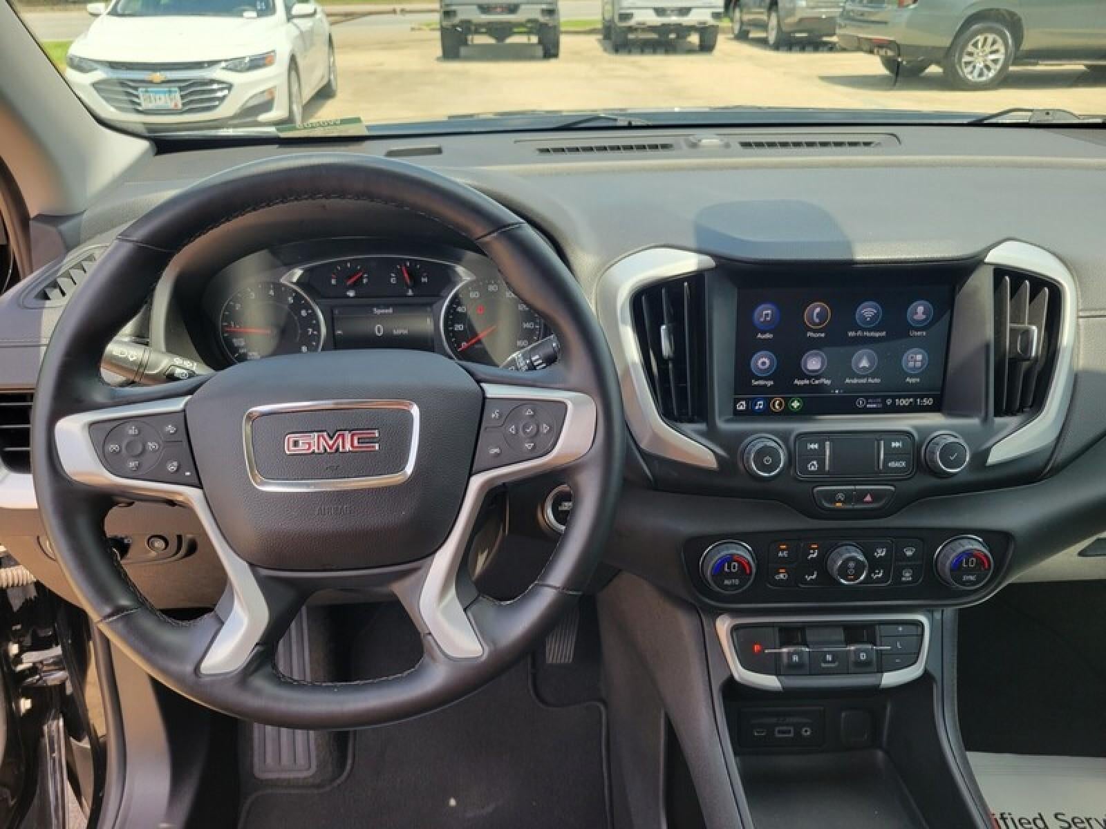 2024 GMC Terrain SLT