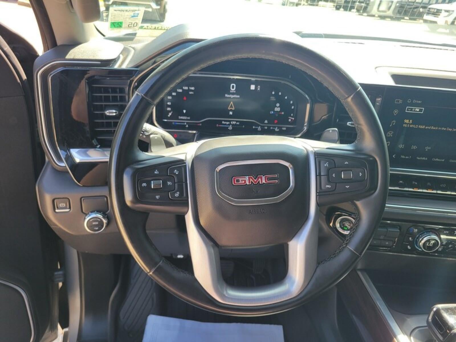 2023 GMC Sierra 1500 SLT