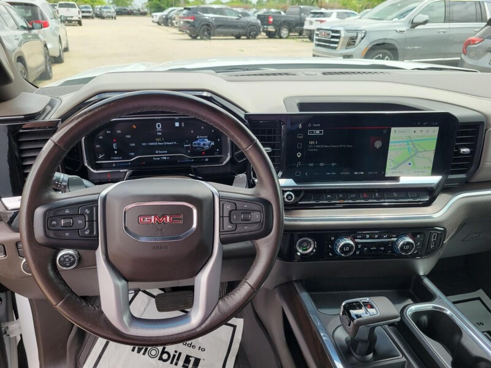 2023 GMC Sierra 1500 SLT