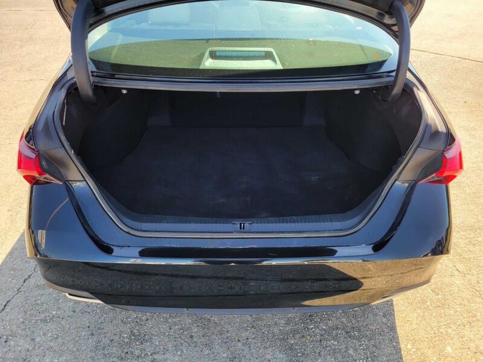 2022 Toyota Avalon XLE