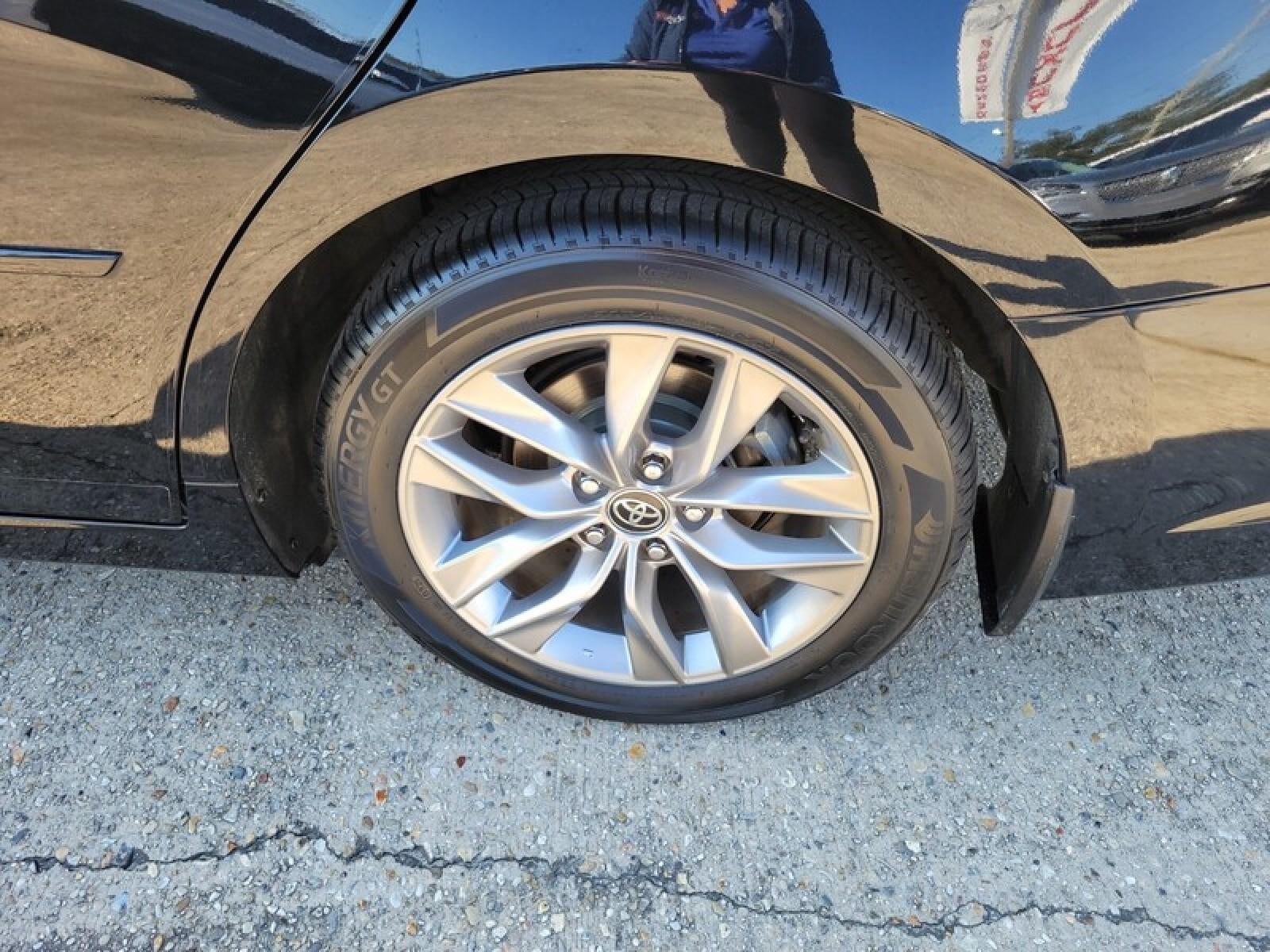 2022 Toyota Avalon XLE