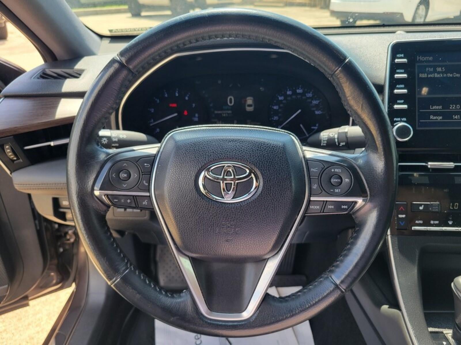 2019 Toyota Avalon XLE