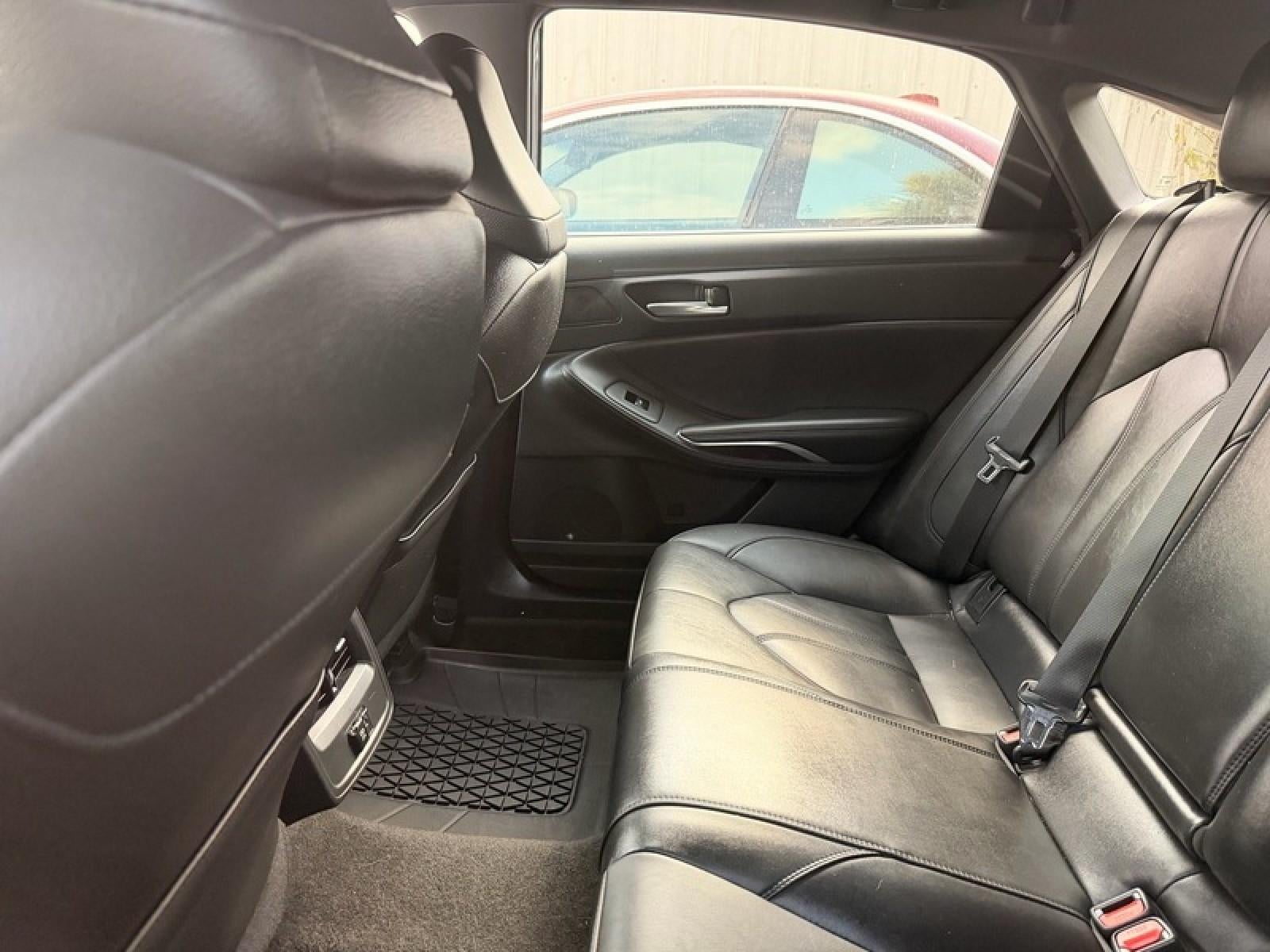 2019 Toyota Avalon XLE